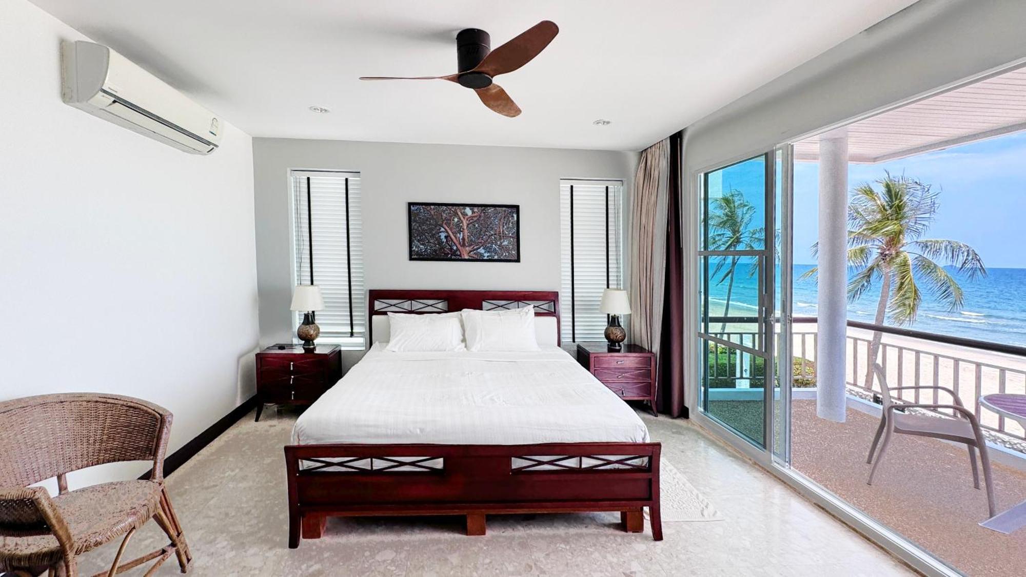 Absolute Beachfront Villa Ban Huai Yang Exterior photo